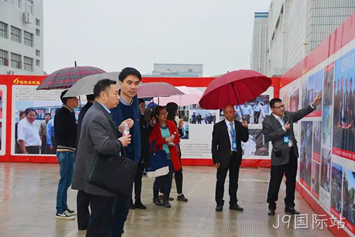 市委常委、统战部长施艾珠一行到J9国际站调研